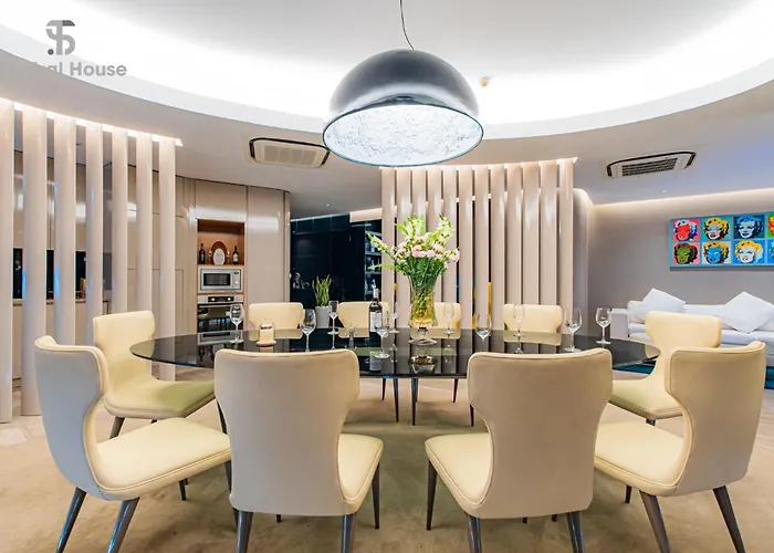 Ben Thanh - Luxury Serviced Apartments